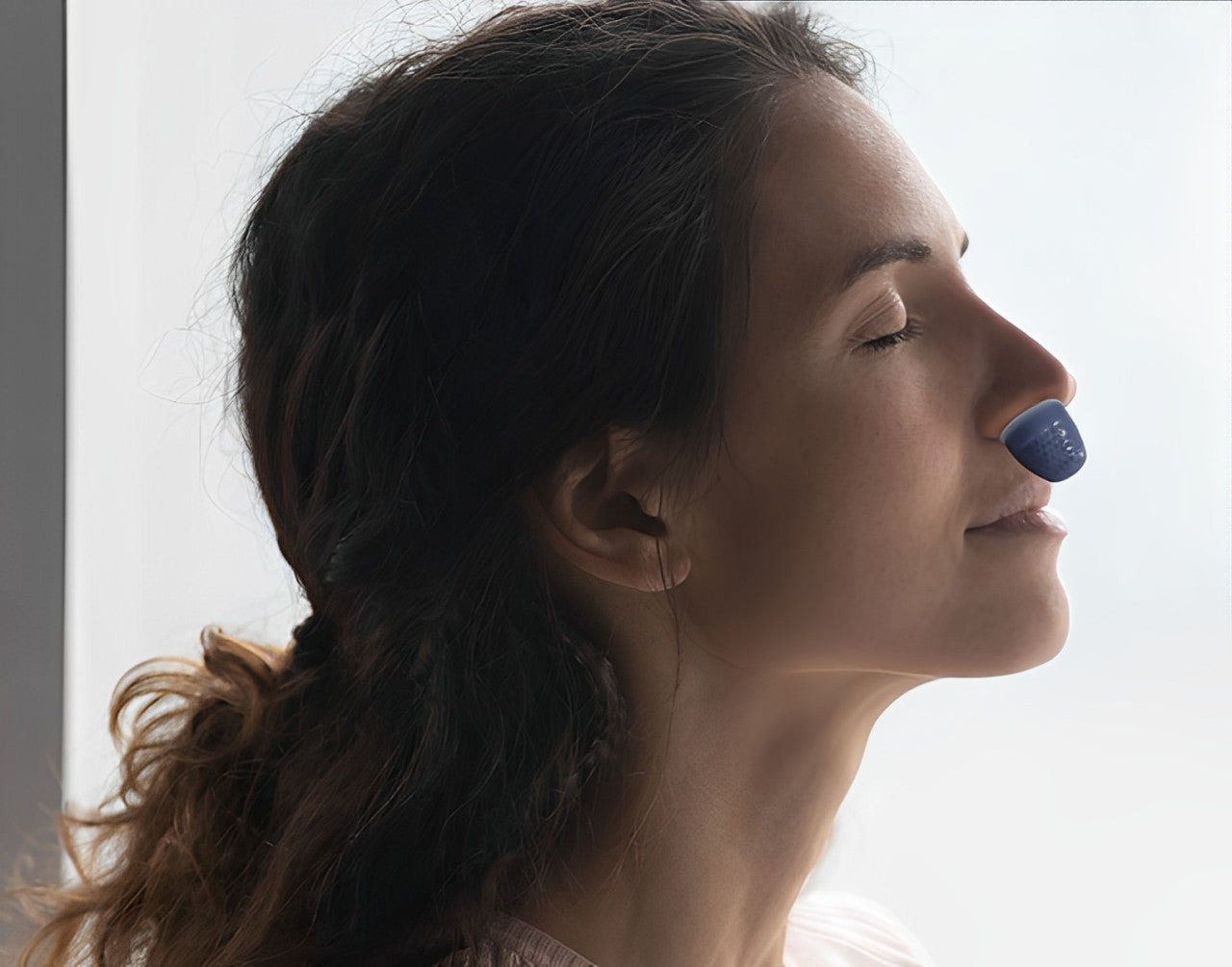 Micro CPAP Sleep Apnea Machine – Hoseless Travel CPAP Anti-Snoring Device