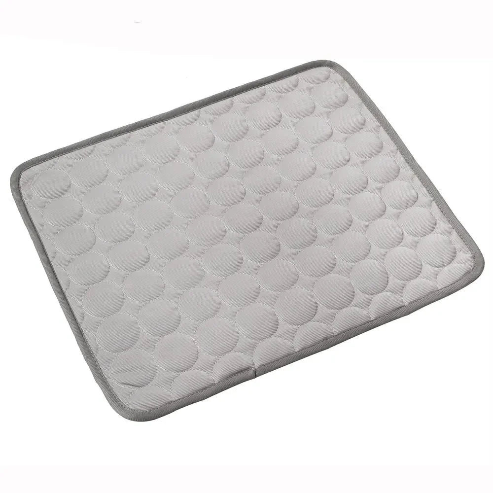 Dog Cooling Mat for Summer – Self-Cooling Gel Pad for Small to Extra Large Dogs