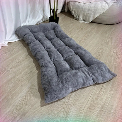Large Dog Bed Mat & Sleeping Pad – Double-Sided Warm & Cool Calming Dog Blanket