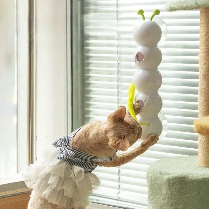 Automatic pop-up worm pole cat toy