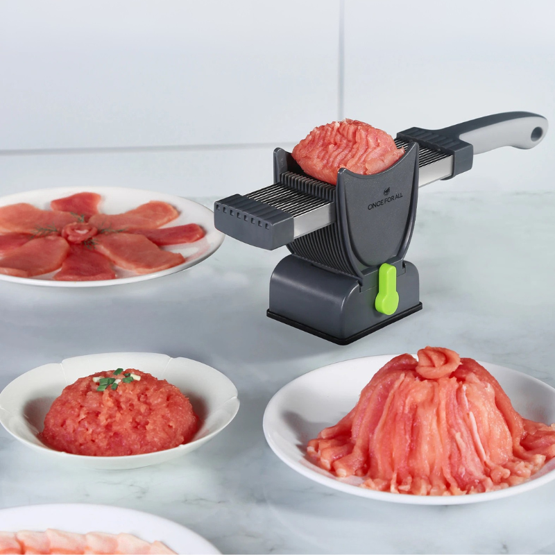 Manual food and meat slicer